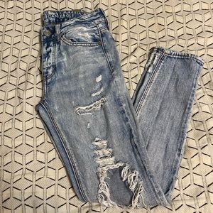 American Eagle Mom Jeans
